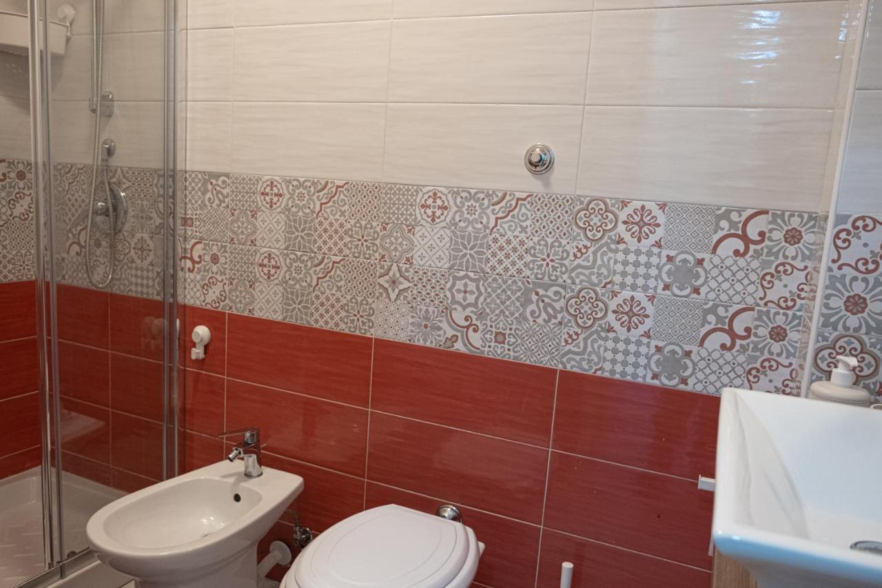 Le Dimore Di Emilia - Casa Bea نابولي المظهر الخارجي الصورة